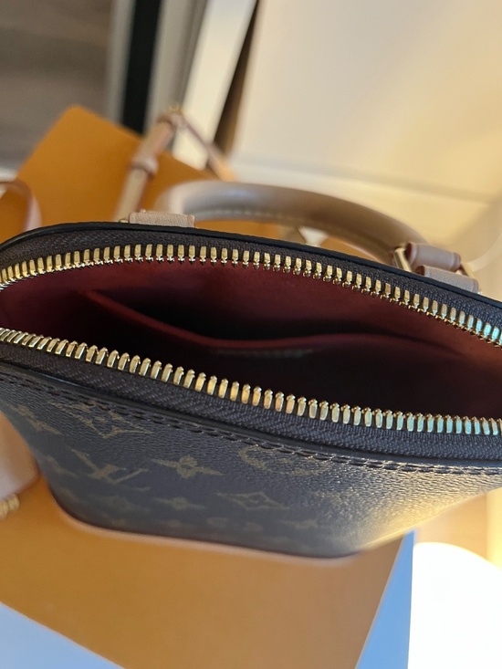 Louis Vuitton Alma Backpack main image 8